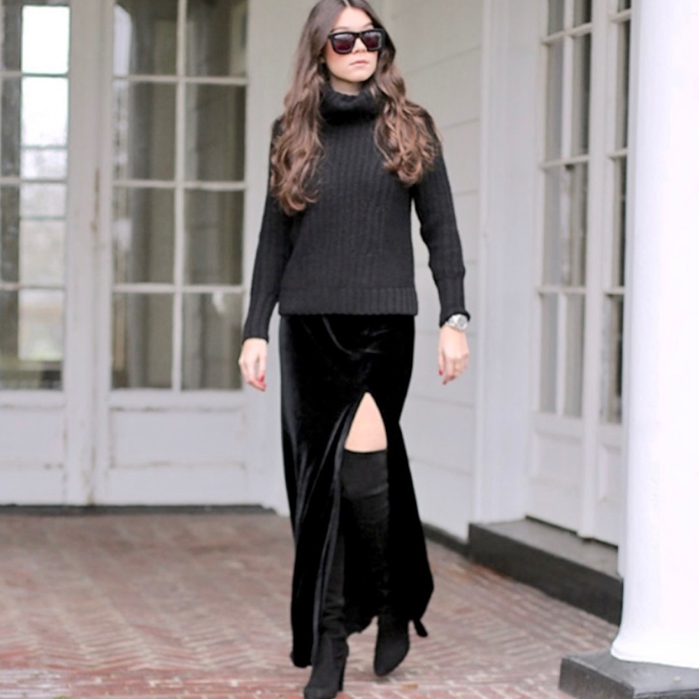 Y2K Vintage Express High Side Slit Velour Velvet Maxi Skirt Black XS